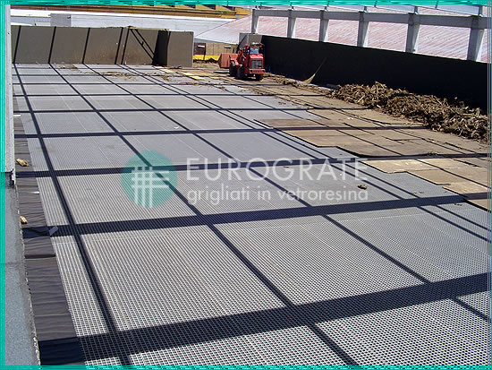 grated flooring for a new water treatment plant